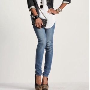 CAbi Style 319 Ruby Skinny Vintage Wash Jeans